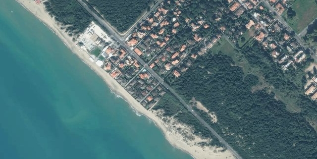 La spiaggia del villaggio